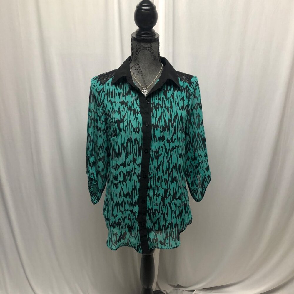 B Design Sheer Blouse Womens Small Size Green Black Blouse Lace Shoulders Top